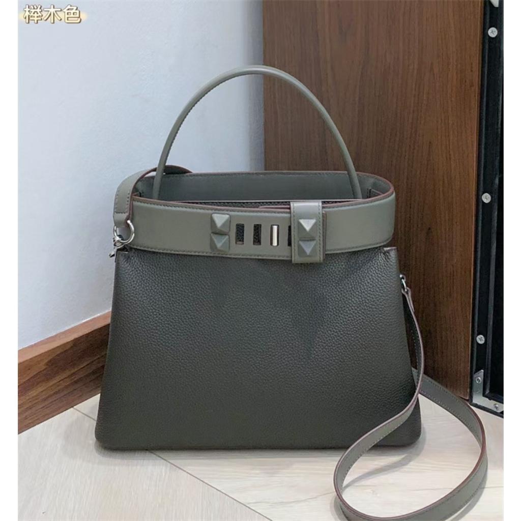 Damenhandtasche Togo Rindsleder erste Schicht Schloss Öffnen und Schließen Handtasche Tragetasche Schulter Crossbody Tragbare Damenhandtasche