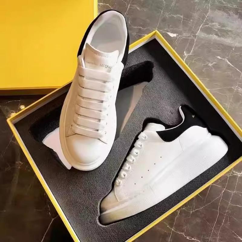 

Маленькие белые туфли женские новые пара кожаные с внутренней высотой каблука универсальные маленькие весенне-летние туфли на толстой подошве мужские 41 (male code)