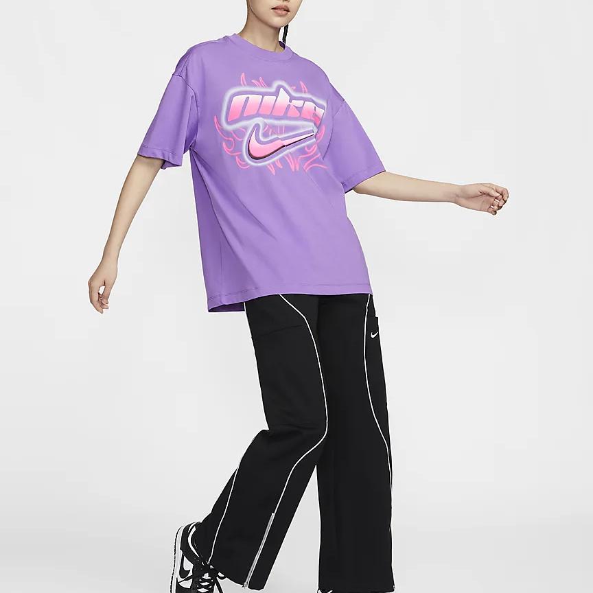 Nike Sportswear Oversized Lightweight Printed Casual Short Sleeve T-Shirt Women Tops Raspberry FZ1147-521