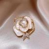 1/2 Pcs Camellia Pearl Brooch Badge Mourning Funeral Corsage Pin High-End French Elegant Clothes Scarf Accessories Brooch Gift