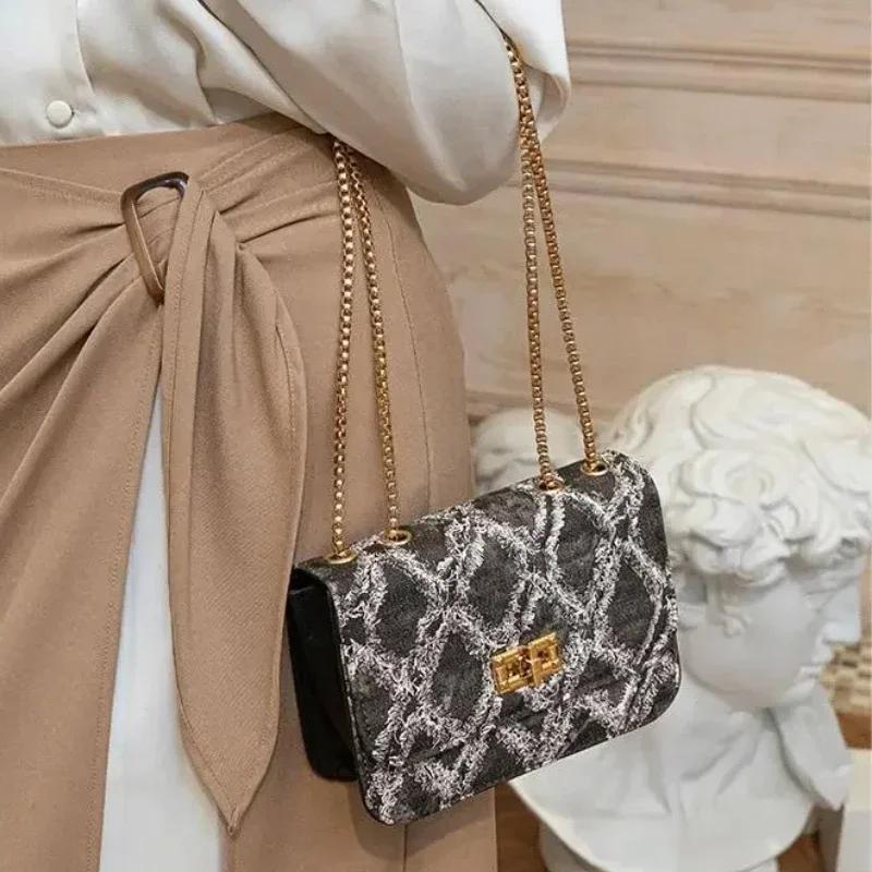 Denim Bag Women Casual Fashion Original Brands Bags Retro Design Femme Crossbody Bag