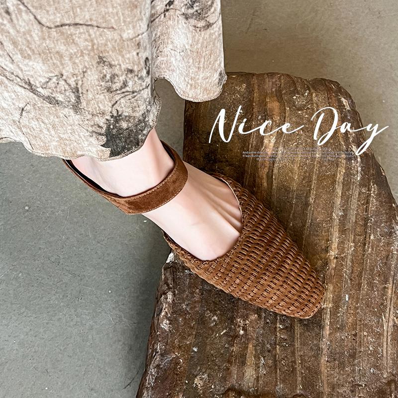 Fashion 2025 NEW Summer Mules Women Sandals Shoes for Women Square Toe Low Heel Women Slippers Cover Toe Slingback Sandals