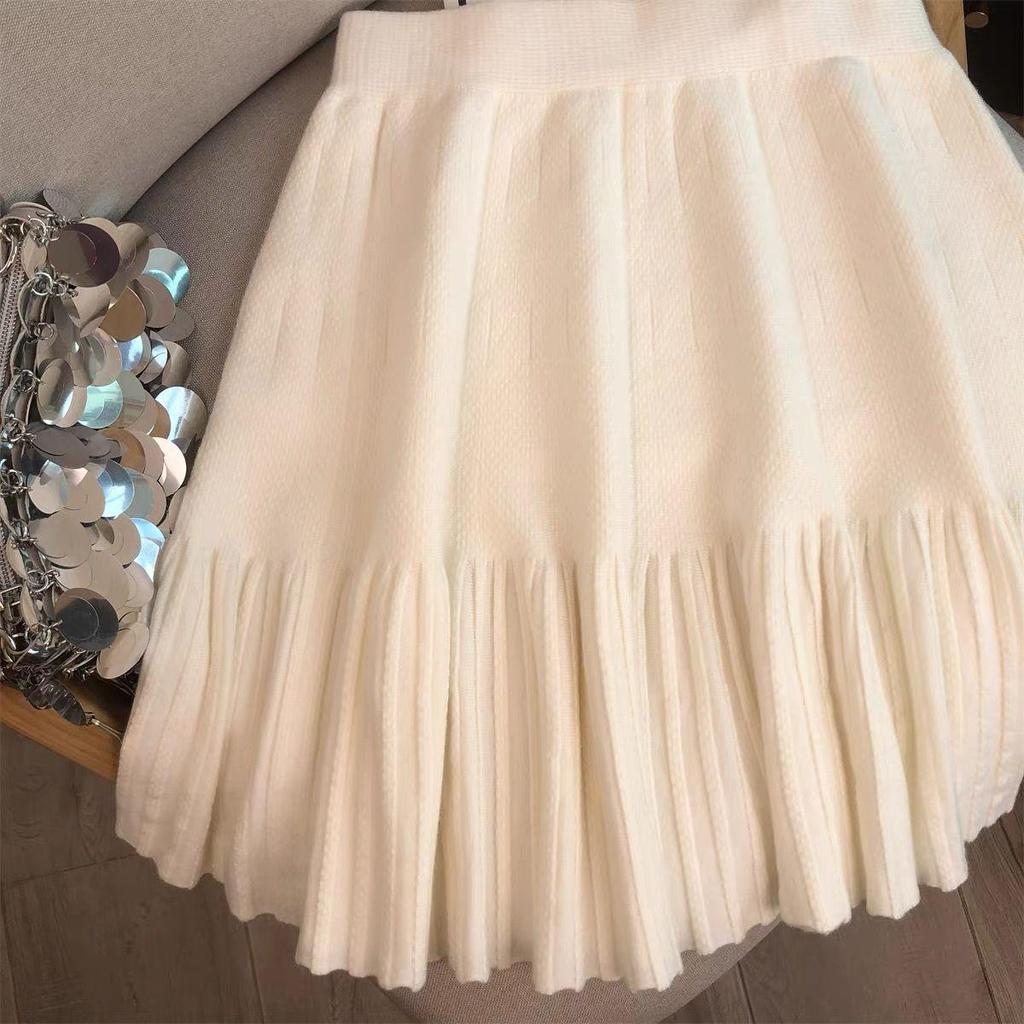 2025 Autumn/Winter Women's High-Waisted Slimming Knit A-Line Ruffle Skirt