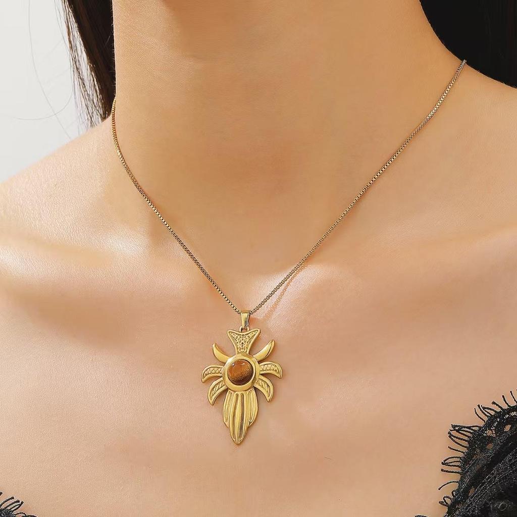Fashion Geometry Stainless Steel Imitation Tiger Eye Stone Necklace Pendant Sweater Chain