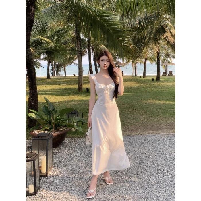Gentle wind white suspender halter dress children's summer 2026 new seaside film fairy beautiful long dress