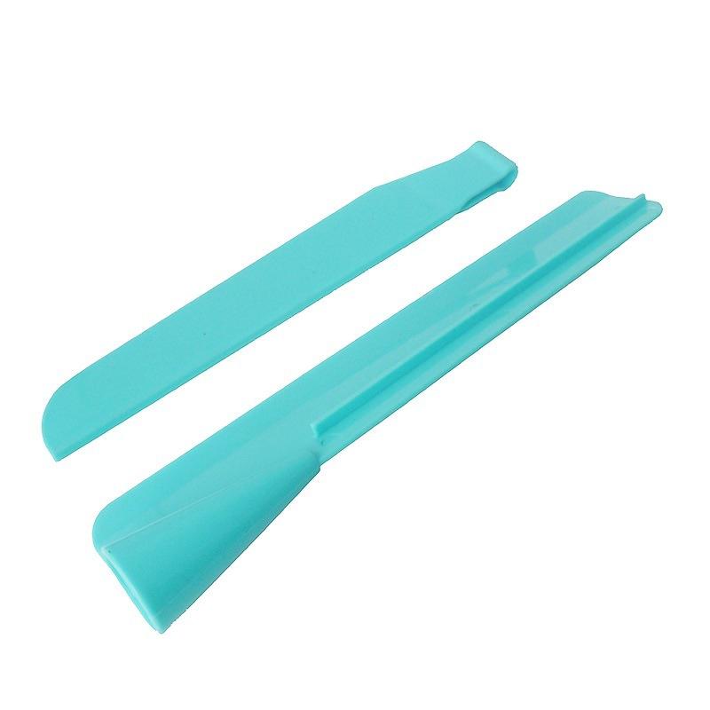 Bake DIY Tools  Sugar Coated Cake Leveler  Adjustable Height Scraper