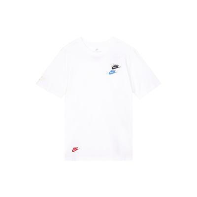 Nike Koszulka z haftem z wieloma logo Club Essentials Biała DJ1569-100