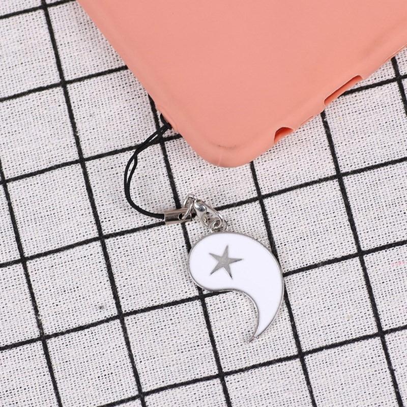 Black White Star Moon Keychain Pair Friendship Key Chain Pendant Couple Phone Charm Decoration for Key Bag Backpack
