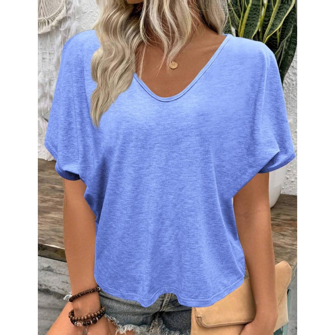 

Футболка с V-образным вырезом, плиссированная, свободного кроя, короткие рукава, в ярких тонах. 5XL синий