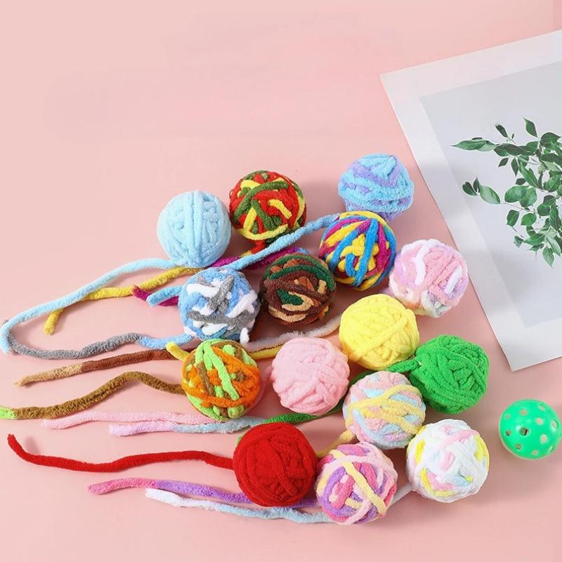 1Pc Interactive Cat Toys Yarn Ball Toy With Bell For Cats Kittens Playing Random Color