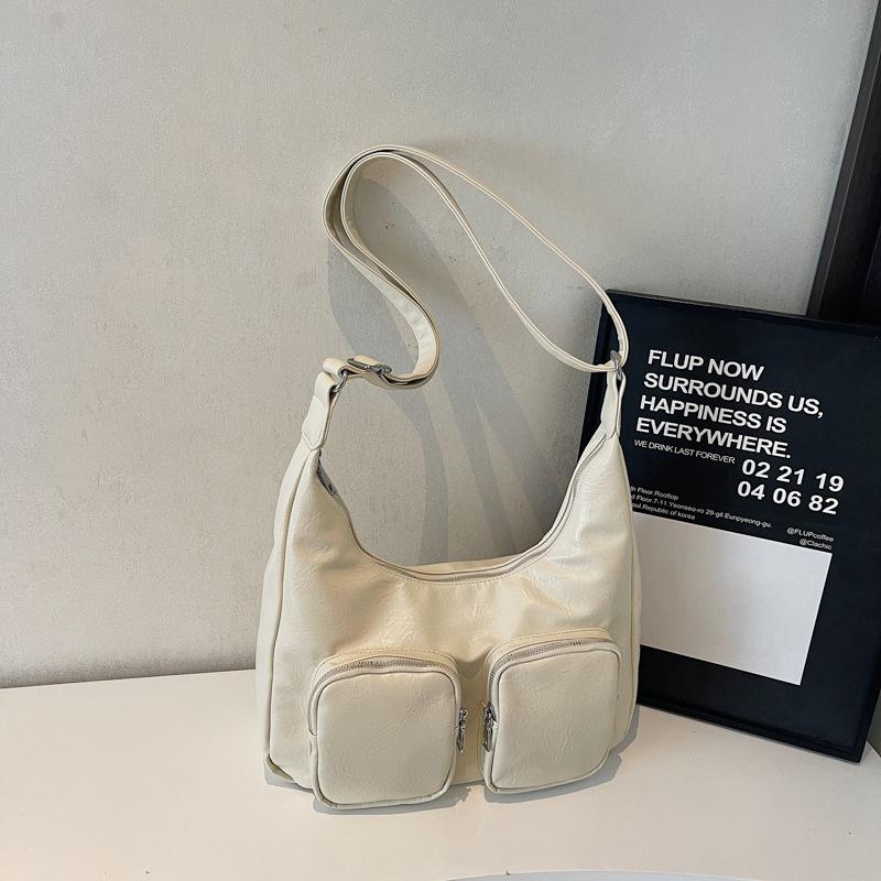 Trendy Spring Shoulder Bag Women Simple Commuting Bag Fashiable and Versatile Crossbody Bags with Multi Pockets Stylish Design