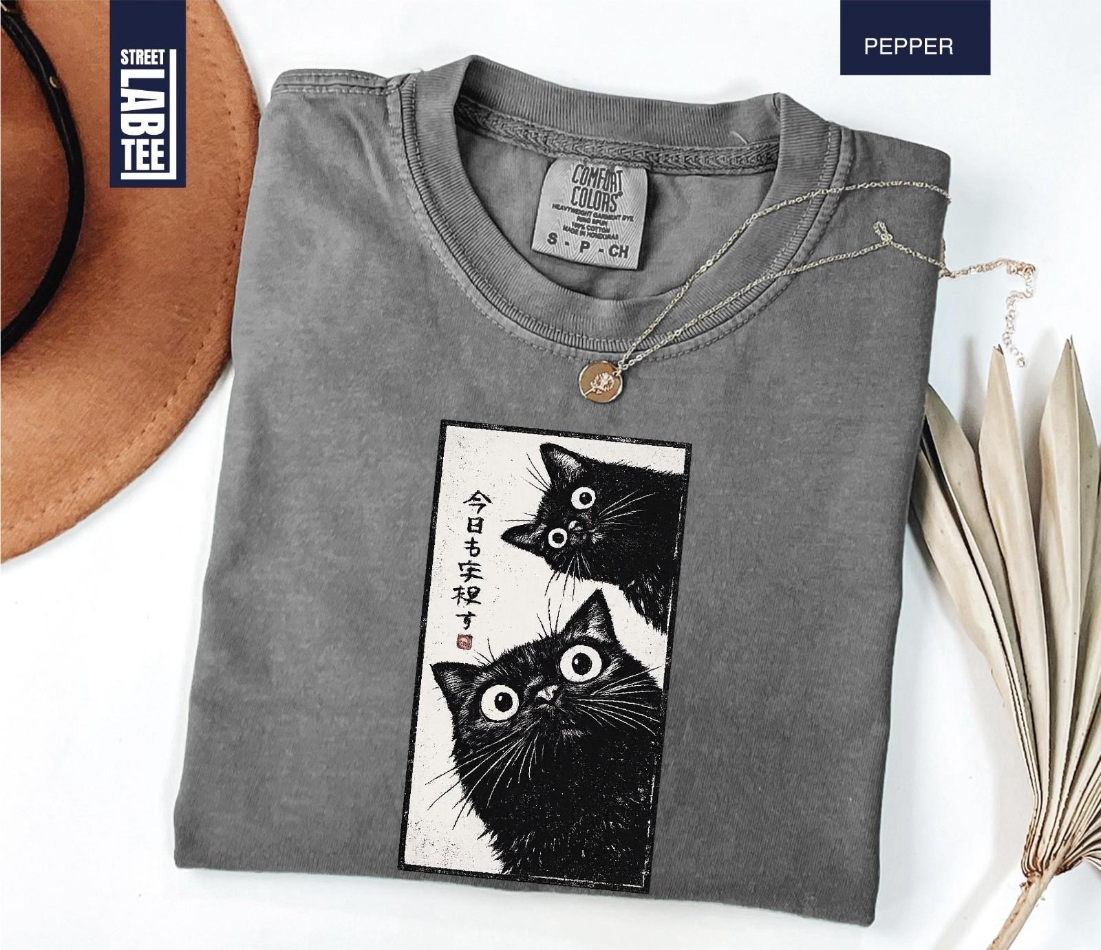 Japanese Cat Washed, Tokyo Aesthetic Unisex T-Shirt L
