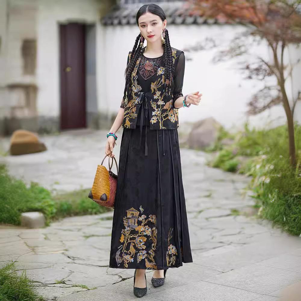 Spring/Summer 2025 Women's Retro Ethnic Embroidered Floral Elastic Waist Long Midi Skirt