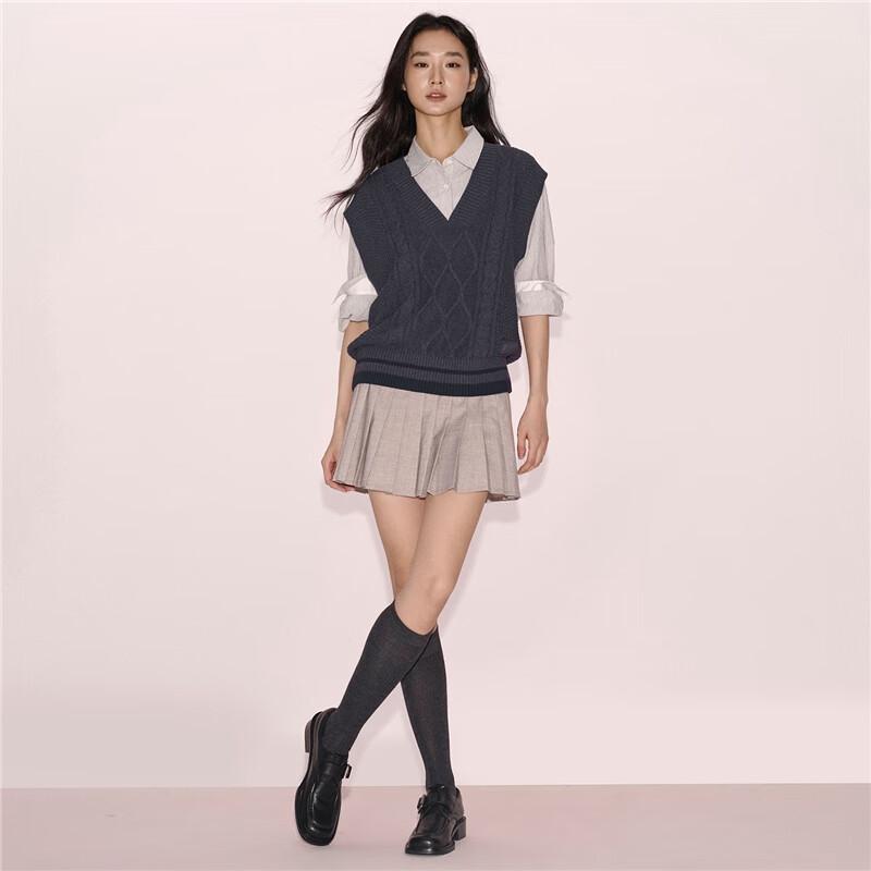 GIORDANO CONCEPTS Unisex Cable Knit V-Neck Vest