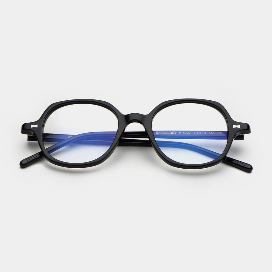 Keobicheu Barnsbury (M) Black