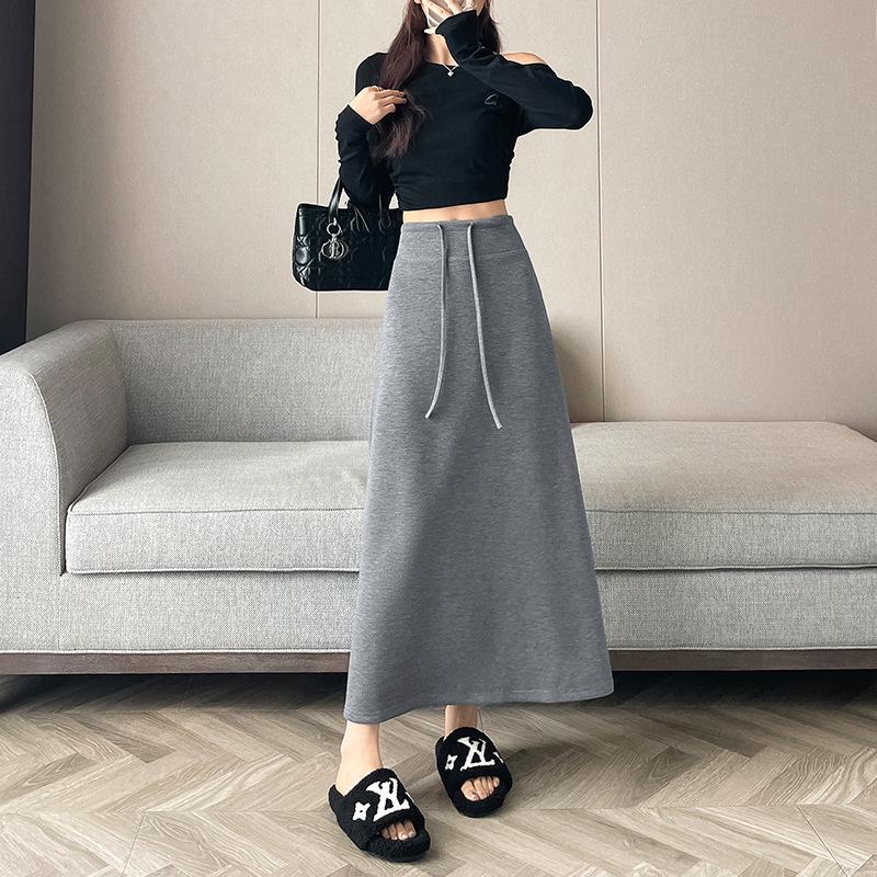 

Серая длинная зауженная юбка с высокой талией для женщин - Коллекция Осень 2025: Повседневная облегающая мини-юбка для миниатюрных L серый