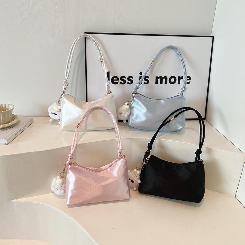Temperament glossy satin armpit bag women's spring and summer new style fashion casual shoulder bag