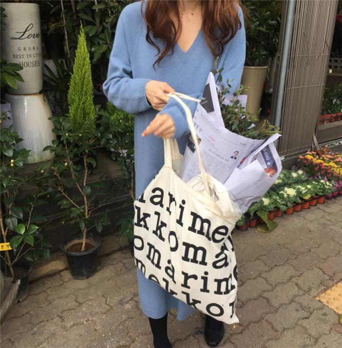2022 Autumn/Winter Korean V-neck Chic Knit Dress - Slimming, Mid-length, Loose, Woolen Skirt