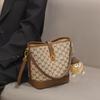 Bucket bag New messenger bag Autumn and winter large capacity shoulder commuter handbag Versatile women's bag luggage