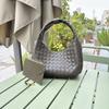 Hot-selling new high-texture cowhide hand-woven handbag large-capacity underarm bag versatile commuter women's bag