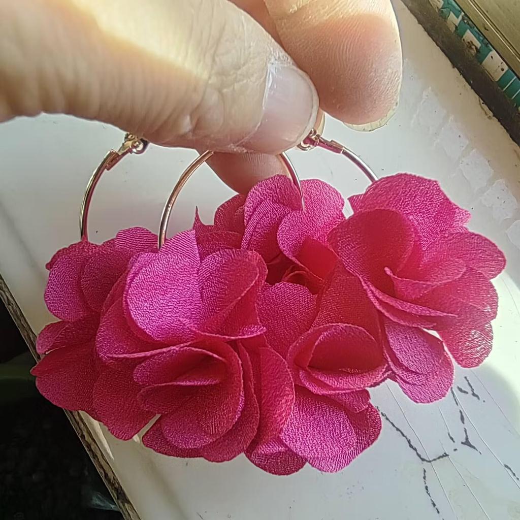 Geometryczne Kolczyki Koła z Kwiatowym Wzorem ze Stopu Metalu, Ręcznie Robione, w Stylu Koreańskim, dla Kobiet