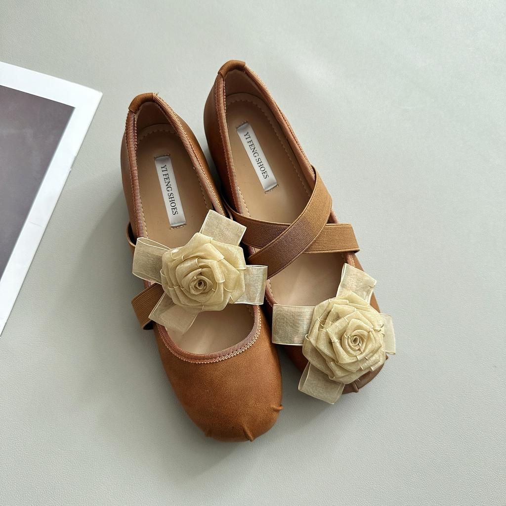 Height Increase 5cm Camellia Cross with Pig Nose Ballet Shoes Women Wear French Versatile Round Head Soft Sole Princess Shoes