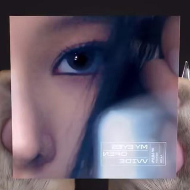 

MEOVV - [МОИ ГЛАЗА ОТКРЫТЫ ШИРОКО] 1-й EP-альбом MEOVV Narin