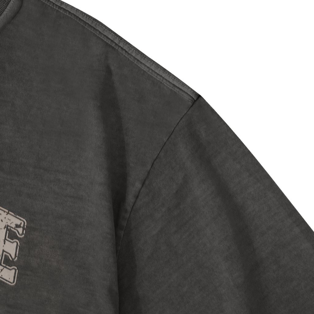 FILLUMINATE Damaged Graphic Pigment T-Shirt - Charcoal
