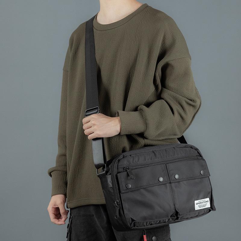 Men's Lightweight Urban Casual Crossbody Messenger Bag