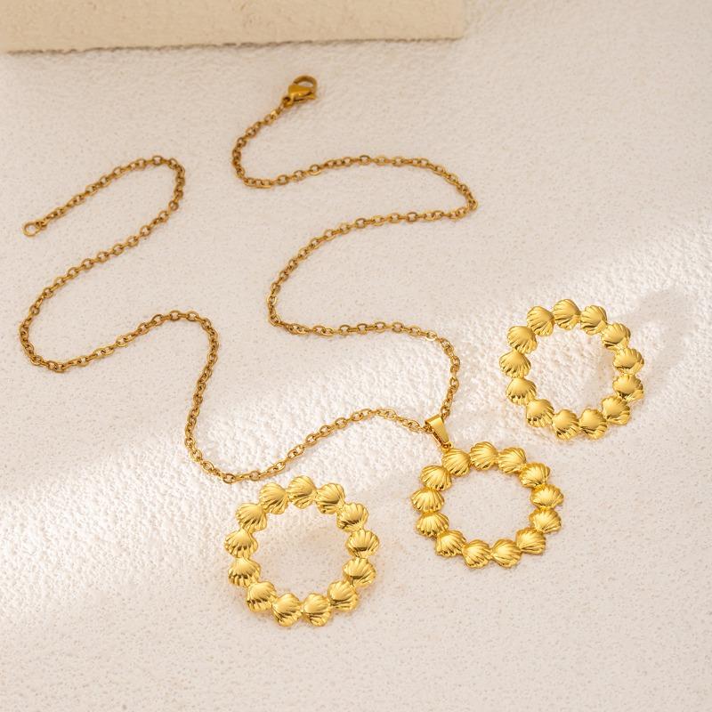 European and American Exquisite Irregular Luxury Creative Polygonal Geometric Leaf Texture Flower Love Earrings Necklace Set