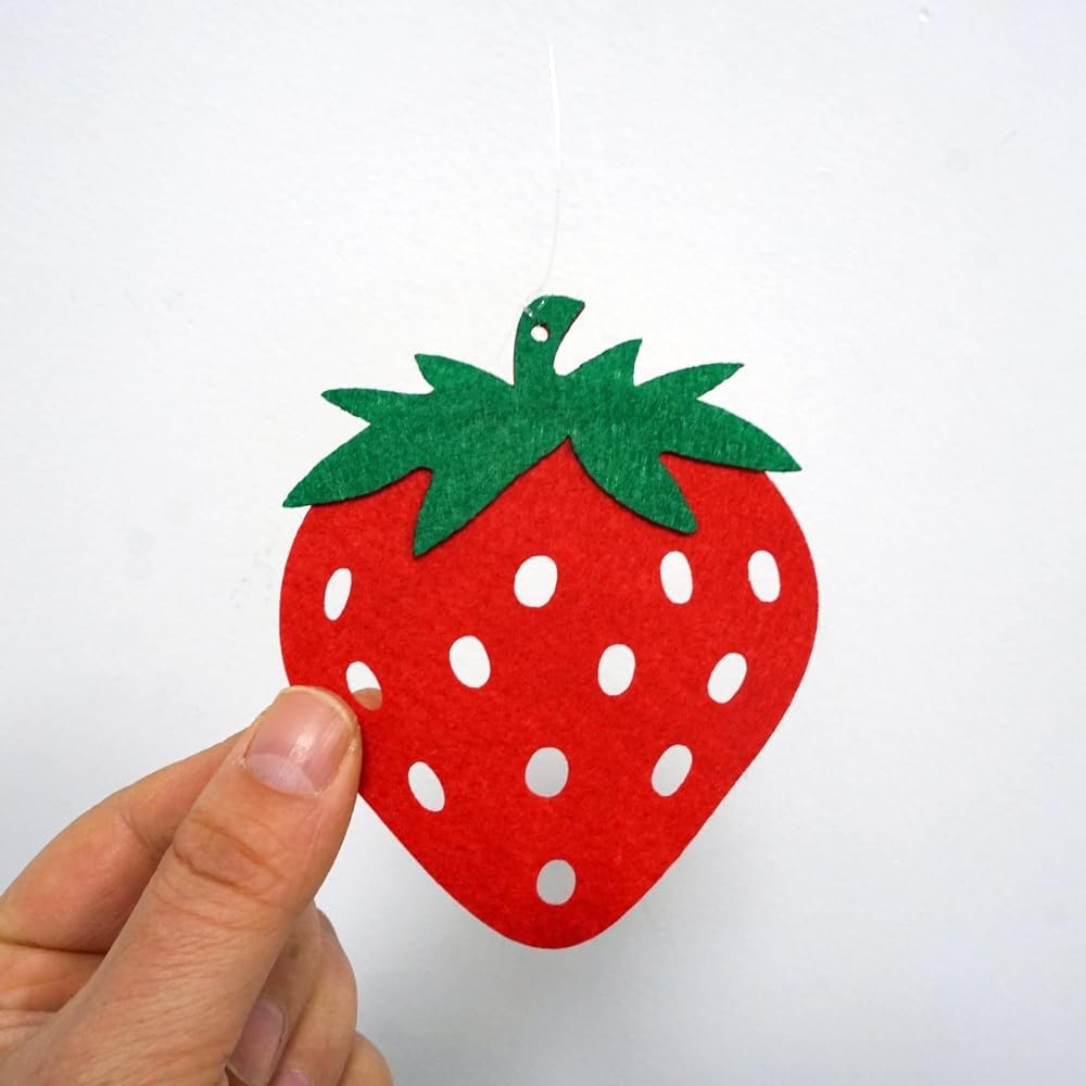 27 PCS Strawberry Ornaments Felt Hanging Strawberry Party Decorations Summer Fruit Ornaments Holiday Decorations