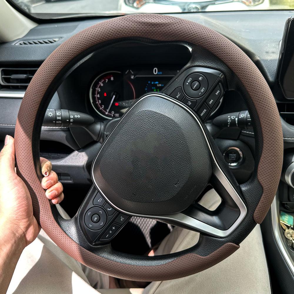 Leather Round Car Steering Wheel Cover Flat-Bottom Breathable Comfortable Feel Steering Wheel Cover D-type Steering Accessories