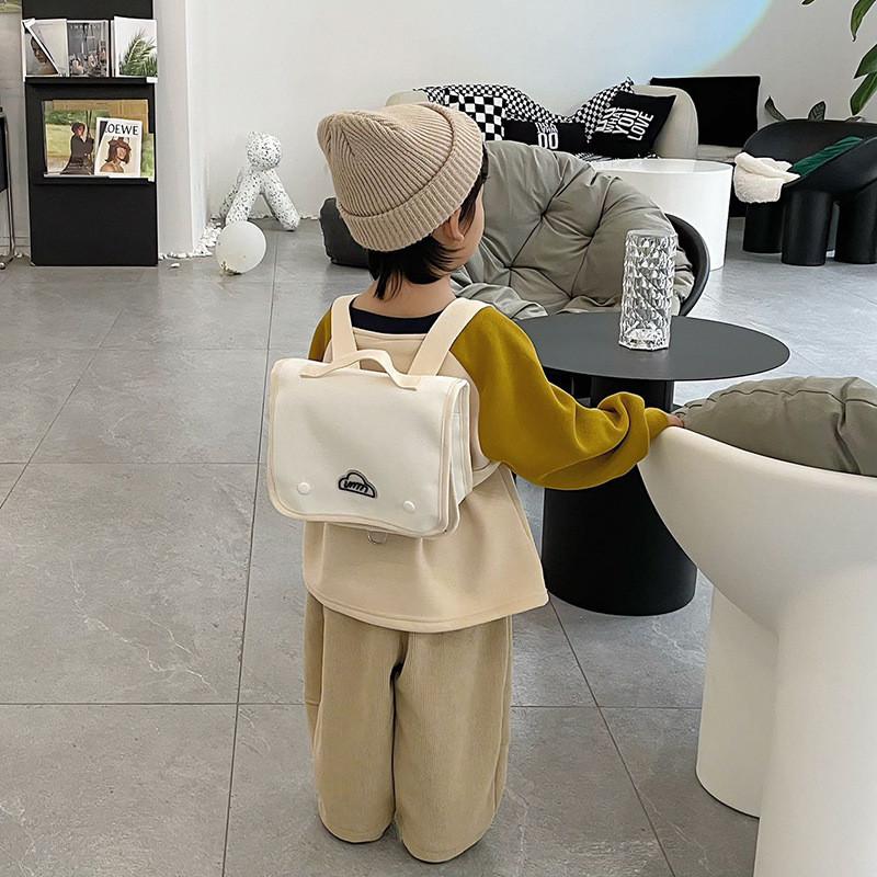 Stylish Minimalist Children's Backpack For Boys And Girls Lightweight Durable Design Perfect For School And Outdoor Activities