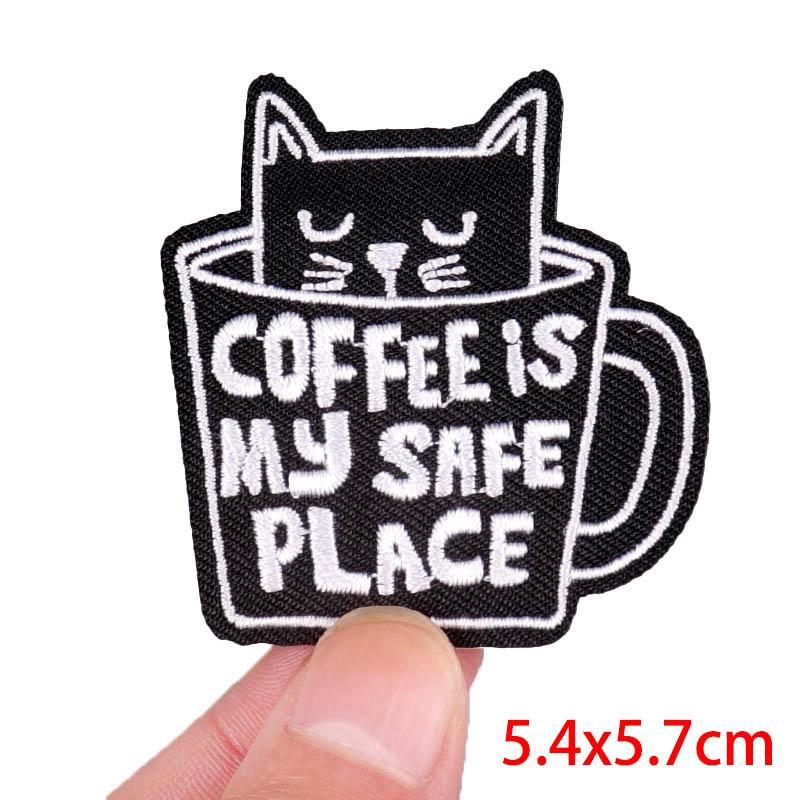 Horror Animal Butterfly Embroidered Patches Bear Cat Shark Patch Iron On Patches For Clothing Thermoadhesive Patches For Clothes