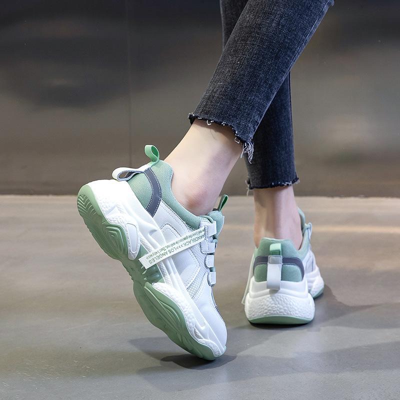 Spring dad shoes 2025 new thick-soled versatile breathable sports shoes flat-heeled shallow mouth casual high-heeled leather