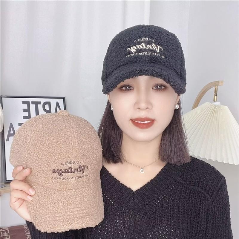 Lamb Plush Baseball Cap Women's Winter New Fashion Versatile Hat Autumn and Winter Fluffy Cap