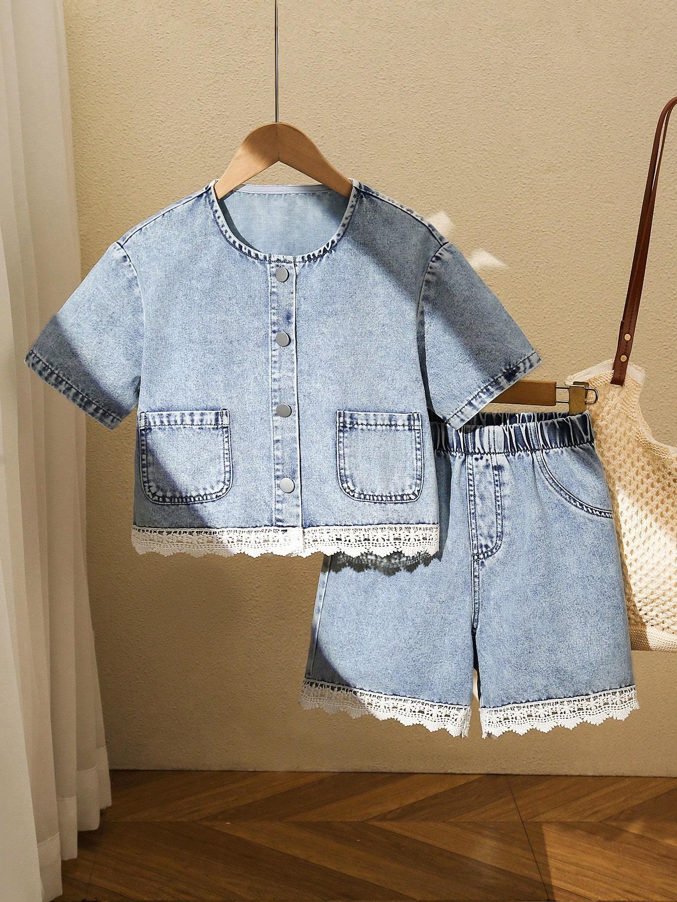 Two-piece girls  everyday stylish retro lace-trimmed round-neck denim jacket paired with patchwork vintage distressed blue denim shorts set 7Y светло-синий