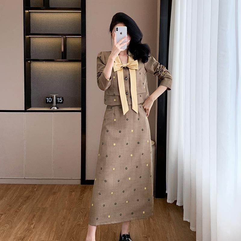 Autumn Chic Two-Piece Set: Elegant Bow Long-Sleeve Top and Midi Skirt