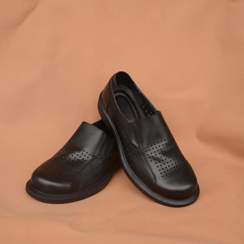 

Новая мужская обувь из коровьей кожи первого слоя, повседневная кожаная обувь, мужские одинарные туфли, большой размер, туфли с широким носком, черные с перфорацией 45