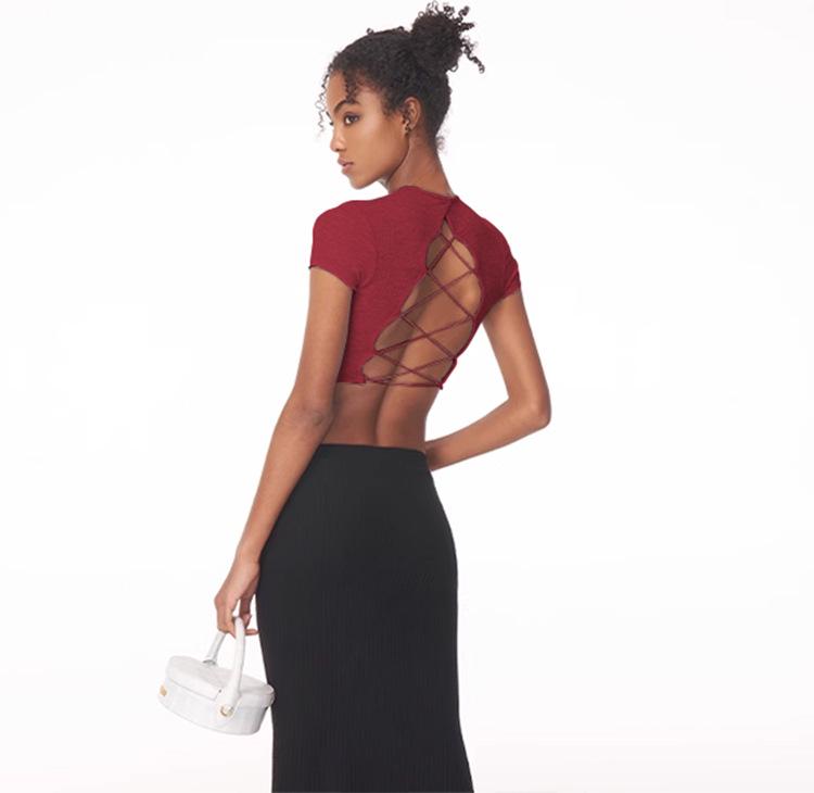 European American Crop Tops: Short Sleeve, Navel-Baring, for Yoga & Running with Pocket & Chest Pads