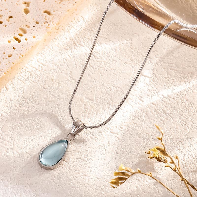 French Light Luxury Clear Green Water Drop Blue Ocean Necklace Vintage Mermaid Tears Collarbone Chain Pendant Necklace Wholesale