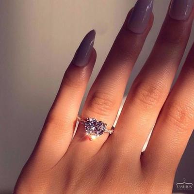 Elegant Heart Shaped Zircon Ring for Women Perfect for Engagement Party and Wedding Jewelry Gift