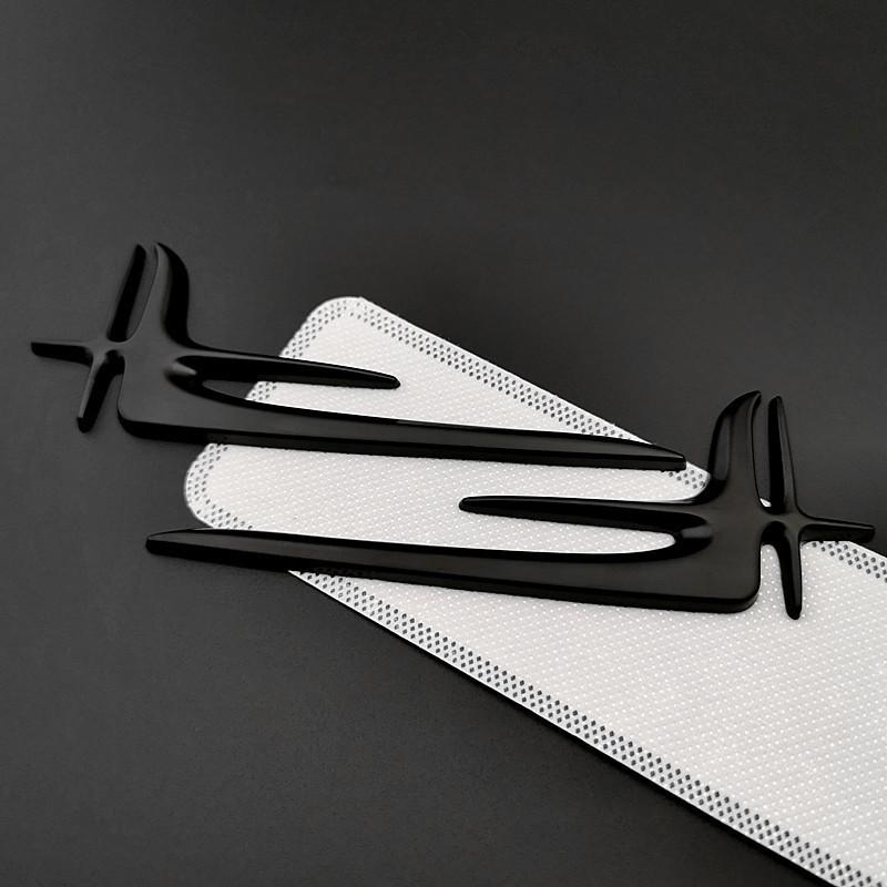 Adesivo Decorativo de Metal para Lateral de Carro Mercedes-Benz Classe C/Classe E