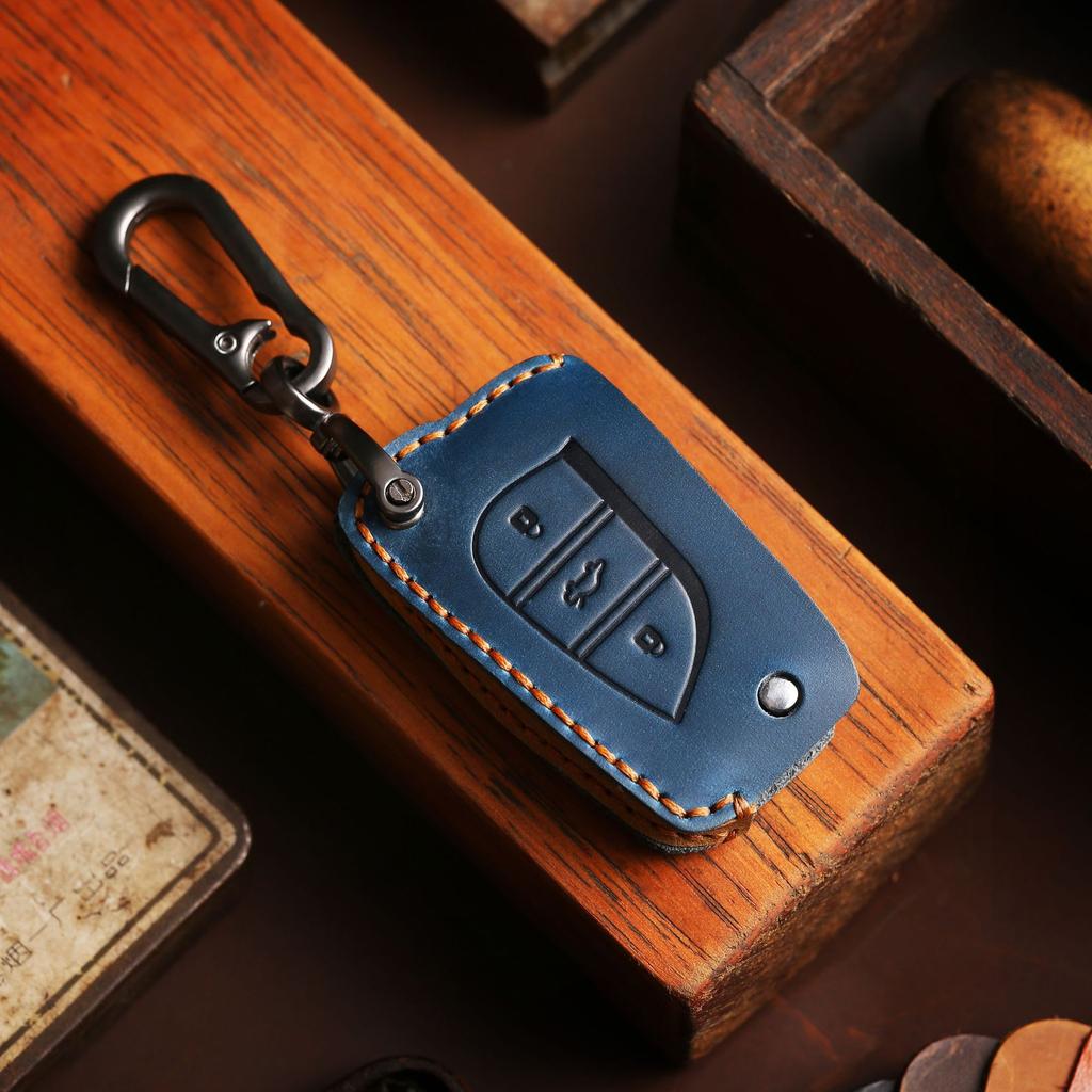 Car Key Cover, Suitable for Toyota Key Cover, Old Folding Car Key Bag, First Layer Cowhide