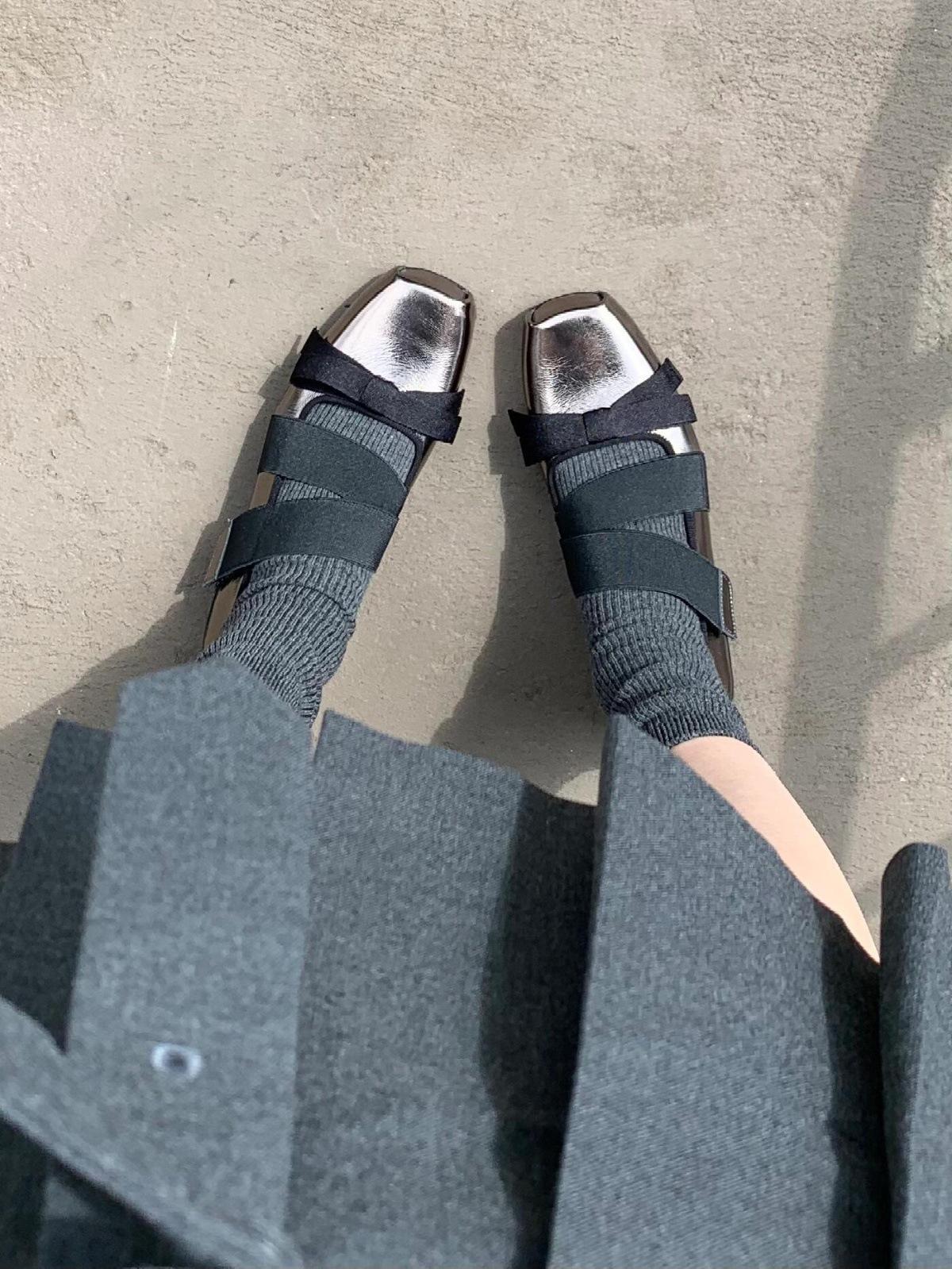 

Sheepskin version bow leather silver shoes Mary Jane single shoes women s head platform small leather shoes ballet shoes ladyshoes 35