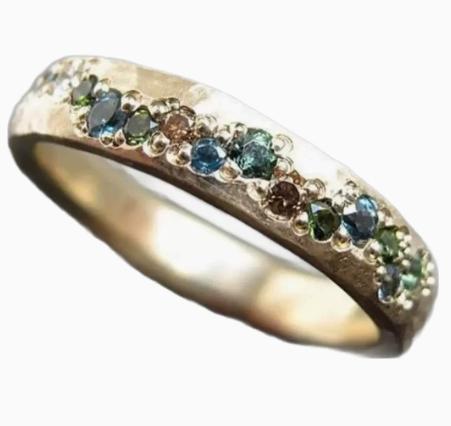 

Vintage Zircon Oval Band Ring Size 7 Sterling Silver Metalwork Textured Surface Fine Jewelry Accessory One Size