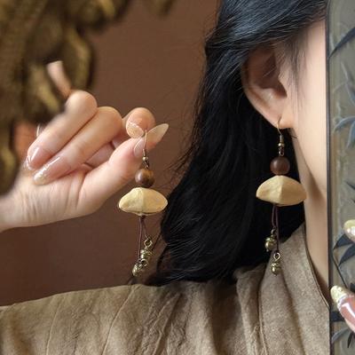 Wood Bead Fruit Core Hazelnut Pendant Fringed Earrings Retro Literary Temperament Earrings Women's Earrings Design Sense Niche