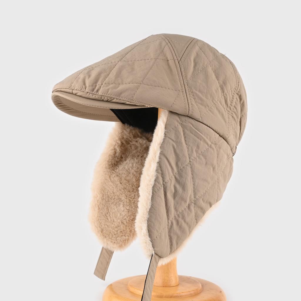 Autumn and Winter Plush Forward Hat, Male and Female Tide Thickened Warm Ear Protection Cotton Hat, Two Wearing Pilot Caps