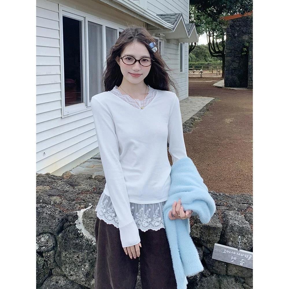 Korean Style Lace Patchwork V-neck Long-sleeve Casual Women's Top 2026