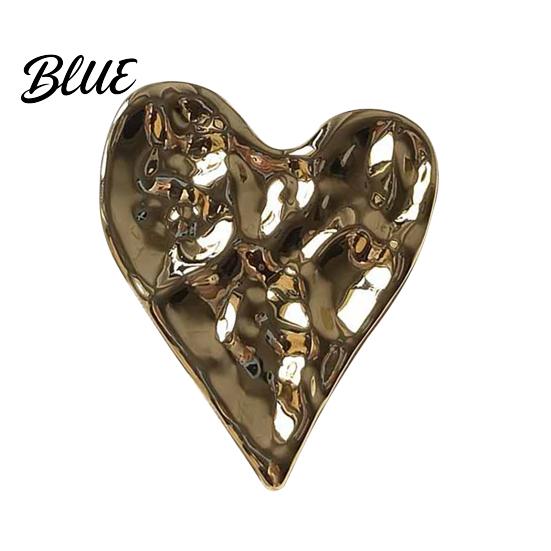 Collar Brooch Irregular Pleated Heart Shape Metal Pin Sweaters Coat